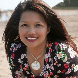 Meet your Posher, Sallymary